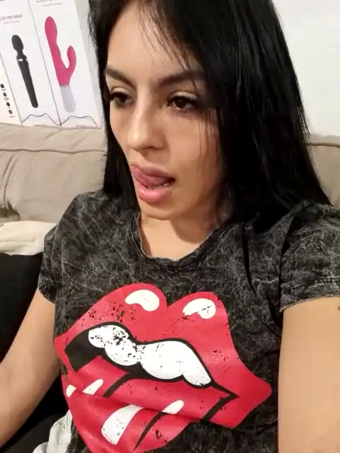 Delasmith – Xlovecam Live Sex Cam Video – 2026-02-10 15:28:04