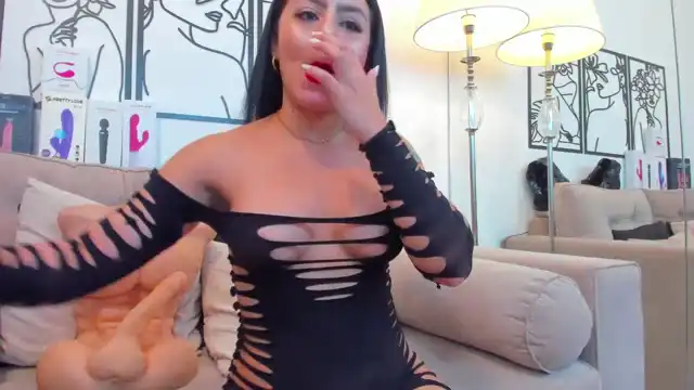 Delasmith – Xlovecam Live Sex Cam Video – 2025-11-13 08:54:27